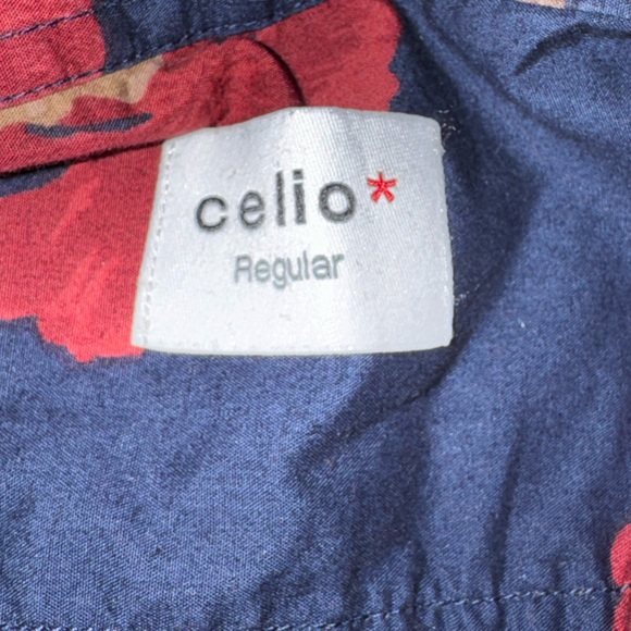 Celio Men’s Floral Button Up Shirt Navy Red Tan | Short Sleeve | Size S - Picture 2 of 9